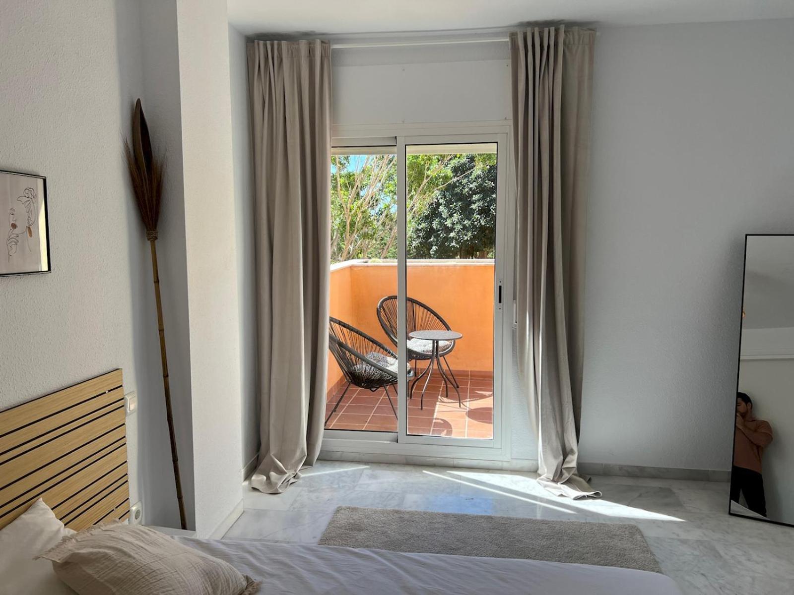 Stylish Spot Pass The Keys Apartamento *