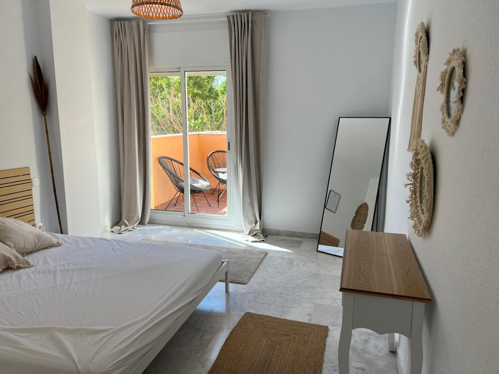 Stylish Spot Pass The Keys Marbella